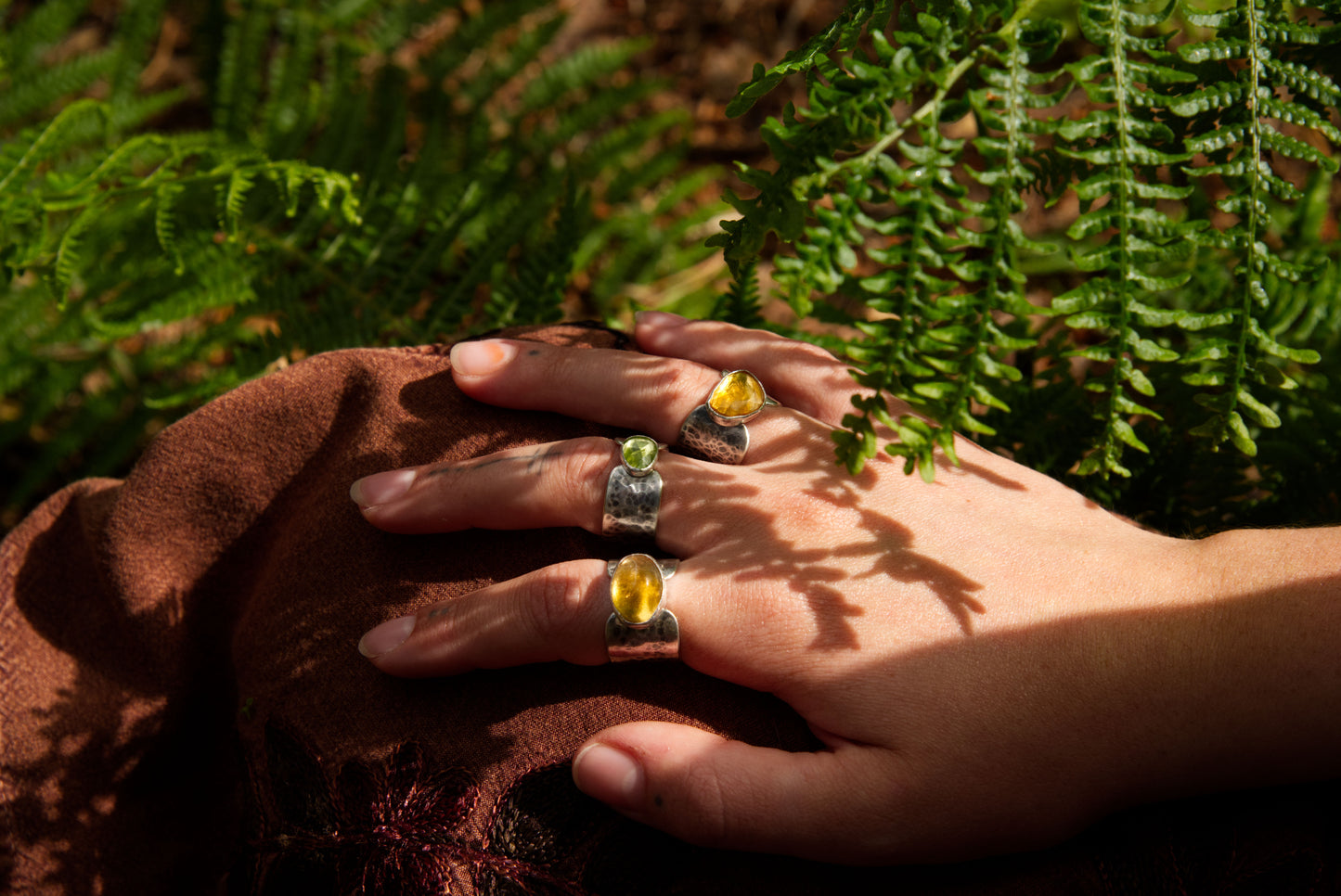 Oval Citrine Dappled-Light Ring