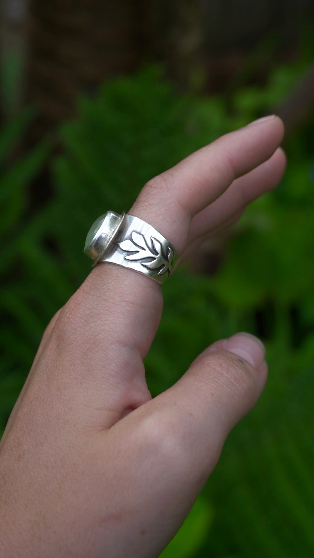 Oval Elder Ring
