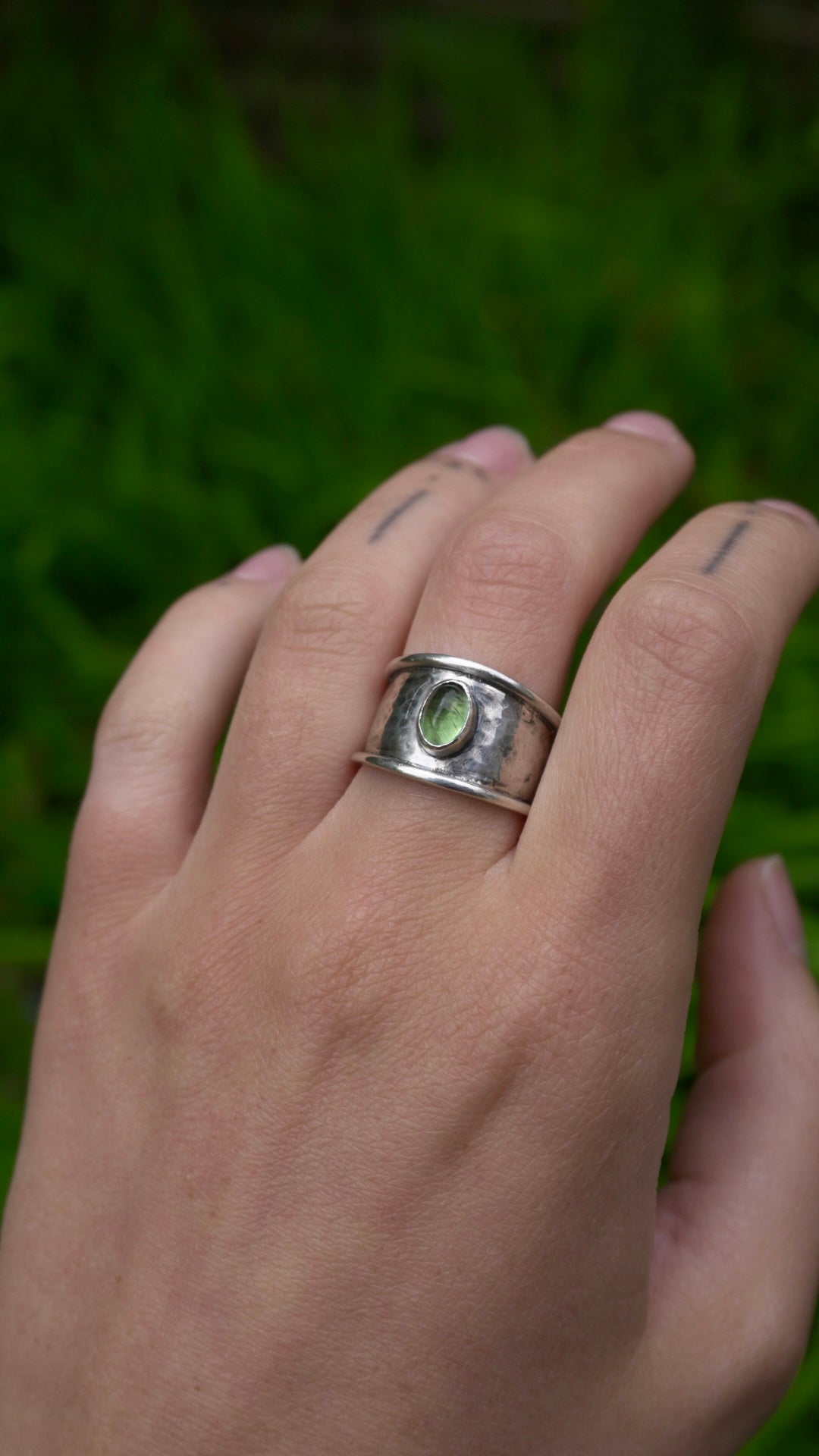 Apatite Dappled-Light Ring