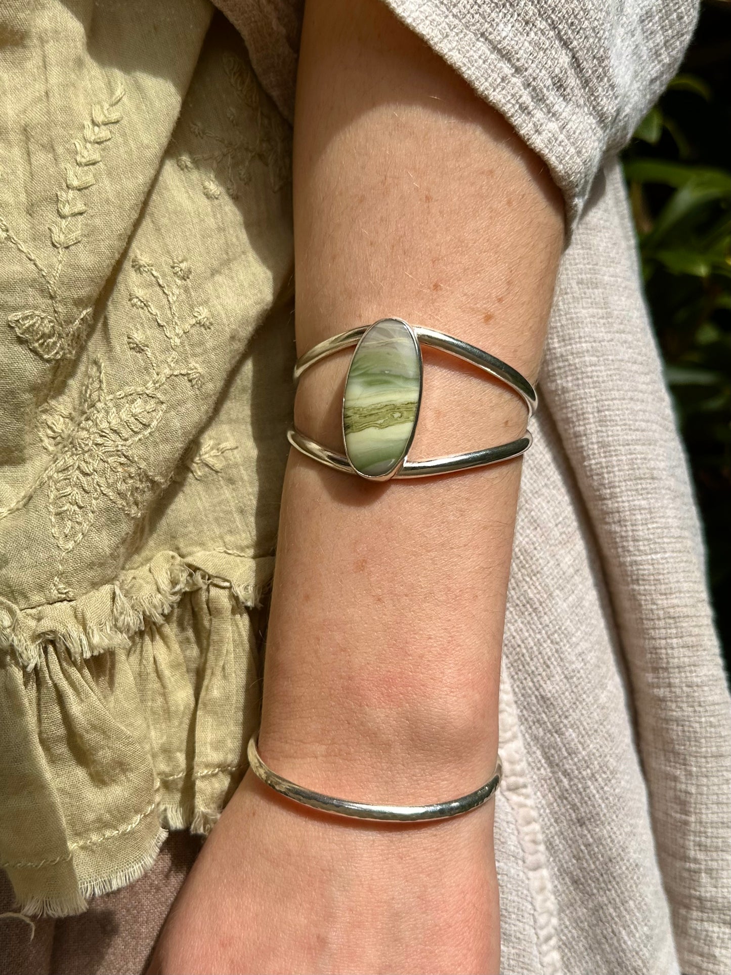 Honeydew Cuff